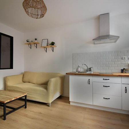 Appartement Cosy A 50 M De La Plage Et Du Port Meze Exterior photo