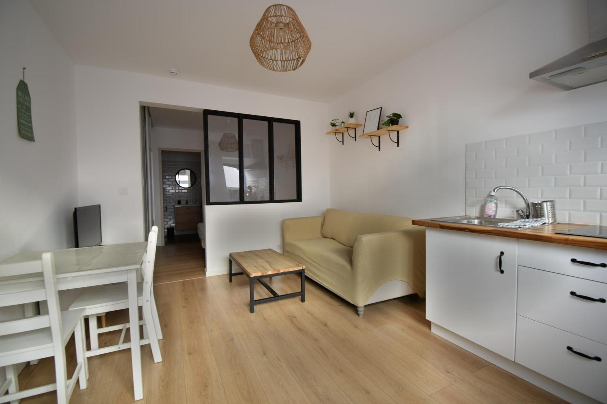 Appartement Cosy A 50 M De La Plage Et Du Port Meze Exterior photo